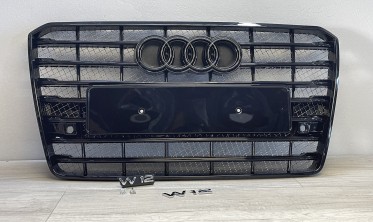 Решетка радиатора Audi A8 D4 в стиле W12 черная фото