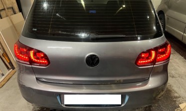 Новые фонари задние диодные VOLKSWAGEN GOLF VI красно-белые фото