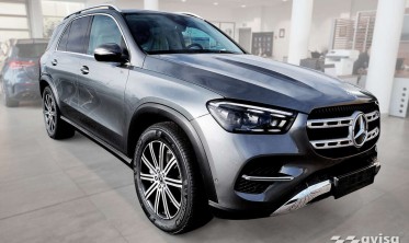 Чорна захисна накладка (планка) на задній бампер Mercedes GLE 2 W167 2023- фото