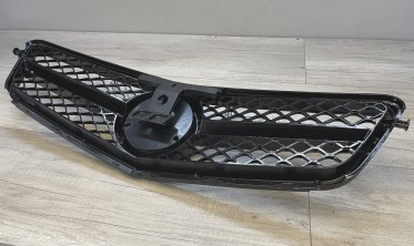 Тюнінгова решітка радіатора Mercedes W204 стиль SL (black / chrome) фото