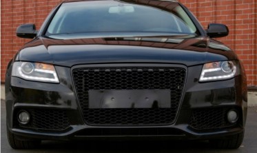 Передние фары AUDI A4 B8 дорестайл черные с линзами и функцией ДХО фото