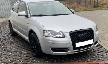 Чорні передні фари tube lights AUDI A3 8P дорестайл фото