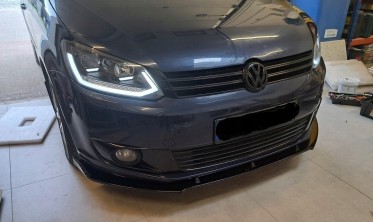 Лінзовані передні фари VOLKSWAGEN TOURAN II чорні з діодами фото