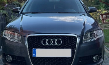 Решетка радиатора AUDI A6 С6 рестайлинг матово-черная фото