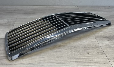 Решетка радиатора Mercedes W140 в стиле V12 фото