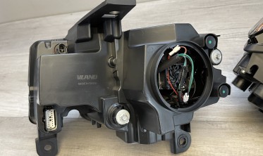Черные led фары передние Jeep Grand Cherokee WK2 14-21 тюнинг оптика фото