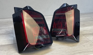Диодные задние фонари VW T5 рестайл Transporter (Red Smoke) фото