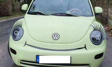 Чорні тюнінг передні фари Volkswagen New Beetle фото