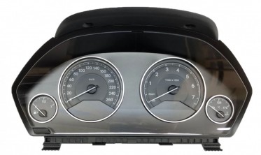 Накладки на шкали для заміни миль на км BMW F30, F31, F32, F33, F34, F36 сірі 3D M-Style  фото