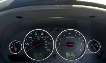 Хром кольца для декора щитка приборов Volvo S40 / V40 рестайлинг фото