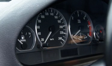 Кольца в щиток приборов BMW E46 матовые фото