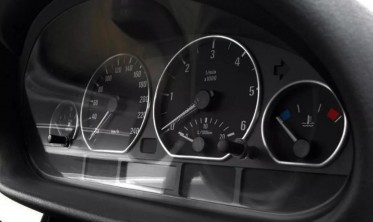 Кольца в щиток приборов BMW E46 матовые фото