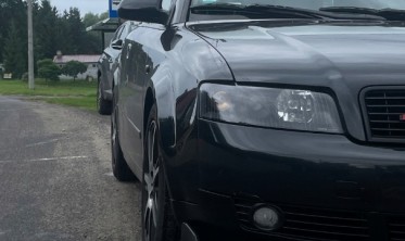 Фари передні чорні для Audi A4 B6 Sedan / Avant 2000-2004 фото