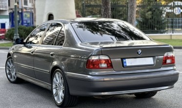 Діодні задні ліхтарі BMW E39 sedan рестайлінг фото