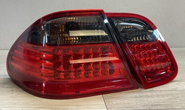 Тюнінгові лед ліхтарі задні Mercedes CLK W208 фото