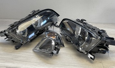 Тюнінгові фари передні BMW E46 купе / кабріо Led Angel Eyes фото