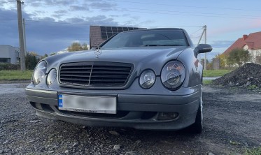 Чорні фари передні Mercedes CLK W208 з кільцями Angel eyes фото