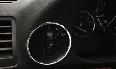 Кільця на перемикачі світла BMW E38 (поліровані) фото