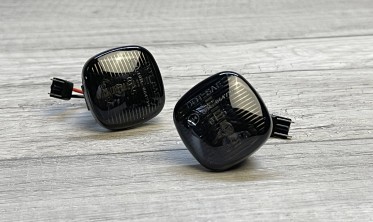 Динамические повторители поворотов Audi A3, A4, A8 / Skoda Fabia, Octavia, Rapid фото