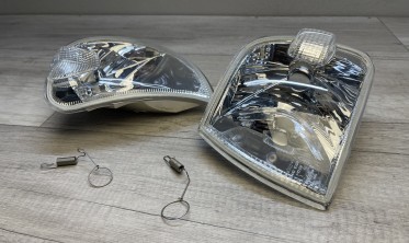 Повороты передние хромированные VW T4 рестайл, косая фара фото