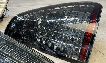 Задні світлодіодні ліхтарі BMW X5 E53 тоновані фото