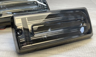 Тоновані ліхтарі задні в стилі W464 для Mercedes W463 G-class фото