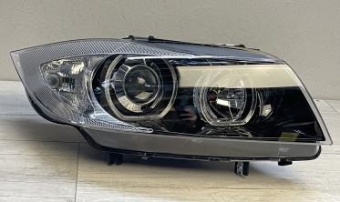 Фары передние BMW E90, E91 с Led кольцами Angel eyes фото