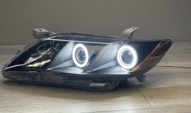 Фары передние черные Toyota Camry 6 XV40 с кольцами фото