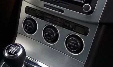 Хром кольца на ручки климат-контроля VW Passat B6 / Touran / Golf 5 Climatronic фото