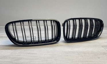 Решетка радиатора (ноздри) BMW F10, F11 с двойными ребрами фото