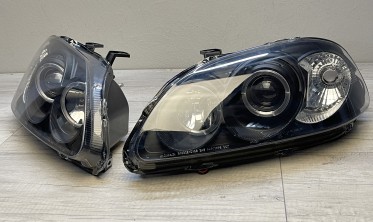 Черные фары передние Honda Civic 1995-1999 с габаритами-кольцами  фото