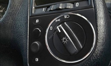 Декоративне кільце на перемикач світла BMW E36 фото