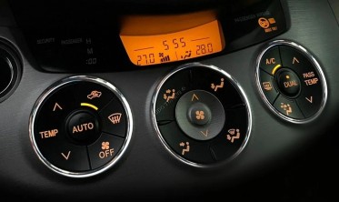 Декоративные кольца на ручки печки Toyota Rav 4 фото