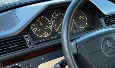 Кольца для декора щитка приборов Mercedes W124 / W126 фото