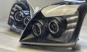 Тюнинговые фары передние Toyota Land Cruiser Prado 120 черные с кольцами фото