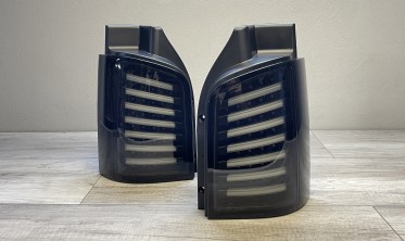 Светодиодные фонари задние Volkswagen T5 ляда Smoke Black фото