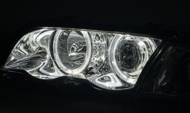 Передние фари с диодными кольцами BMW E46 седан, универсал дорестайл фото