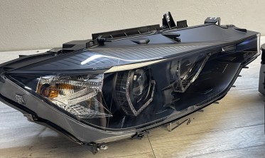 Чорні фари передні BMW F30/F31 дорестайл з жовтими кільцями фото