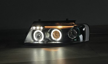 Фари передні VW Passat B5 дорестайл тюнінгові чорні фото