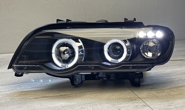 Передні фари з лінзами та кільцями BMW X5 E53 дорестайл фото