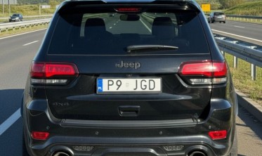 Спойлер на скло Jeep Grand Cherokee WK2 чорний глянцевий фото