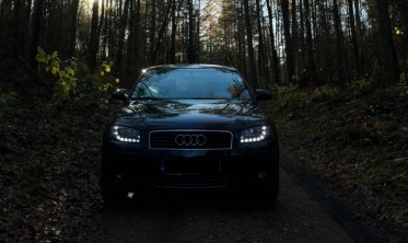 Чорні фари передні з діодами AUDI A3 8P дорестайл фото