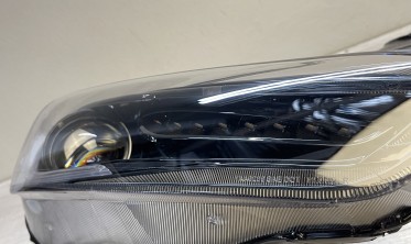 Передні фари Ford Focus MK3 рестайлінг з DRL і динамічними поворотами фото