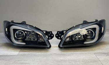 Тюнинговые фары передние Subaru Impreza 2 GD 2006-2007 фото