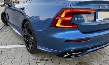 Накладки (куточки) заднього бампера Volvo S60R V60R фото