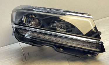 Тюнінг фари передні VW Tiguan MK2 2015-2020 чорна оптика full led фото