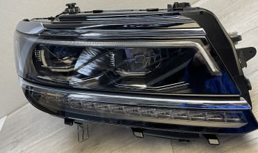 Тюнінг фари передні VW Tiguan MK2 2015-2020 чорна оптика full led фото
