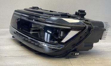 Тюнінг фари передні VW Tiguan MK2 2015-2020 чорна оптика full led фото