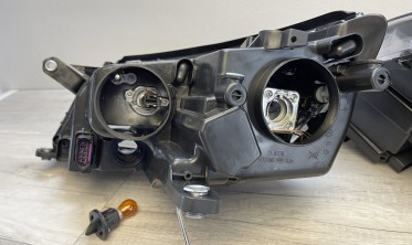 Фари передні з лінзою VW Tiguan MK1 2007-2011 тюнінг оптика з діодами фото