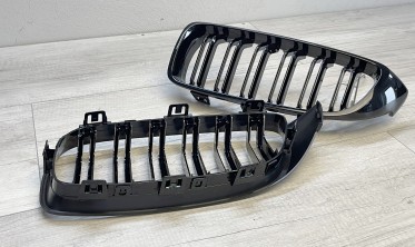Решетка радиатора тюнинг BMW F32 / F33 / F36 черная глянцевая фото